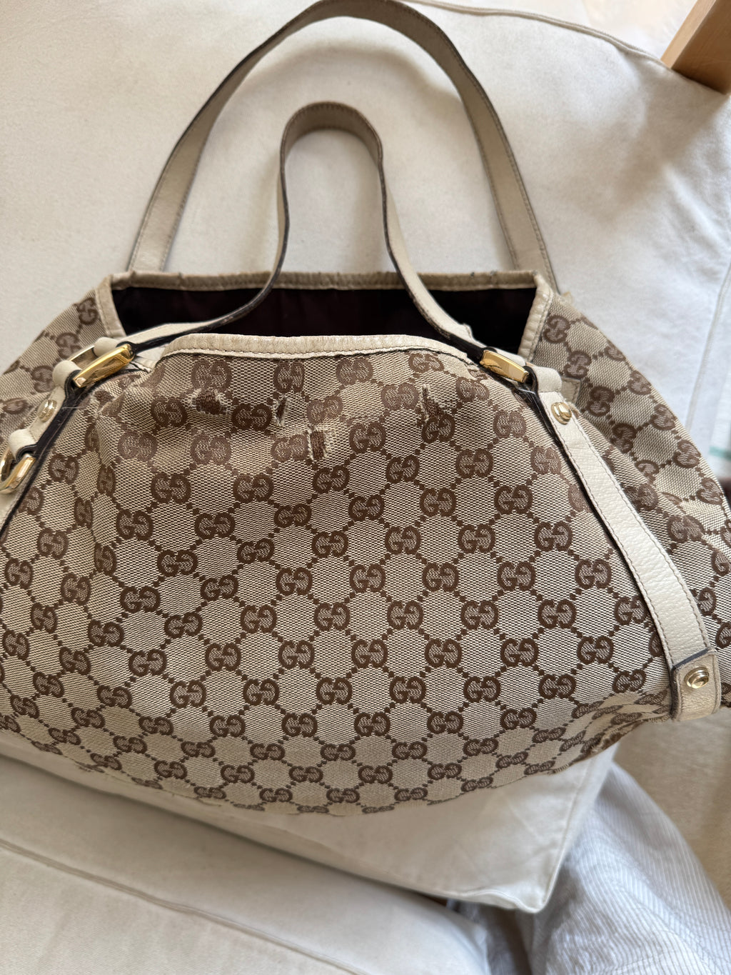Authentic Gucci Abbey Monogram Shoulder Bag