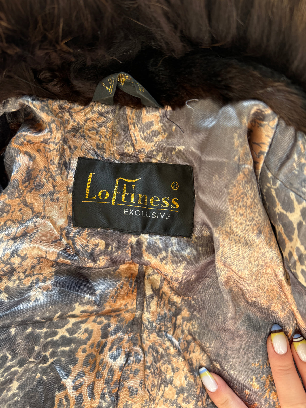Brown Fur Coat with Collar and Sleeve Details