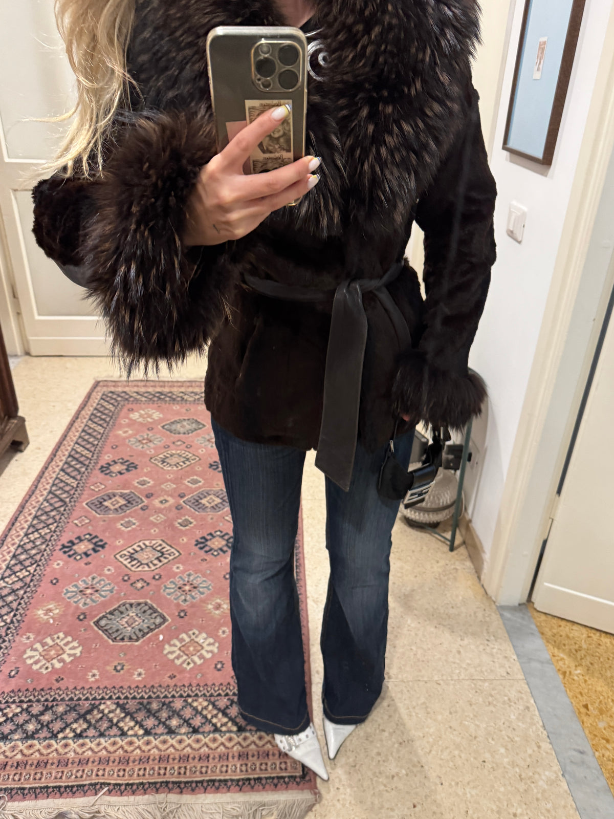 Brown Fur Coat with Collar and Sleeve Details