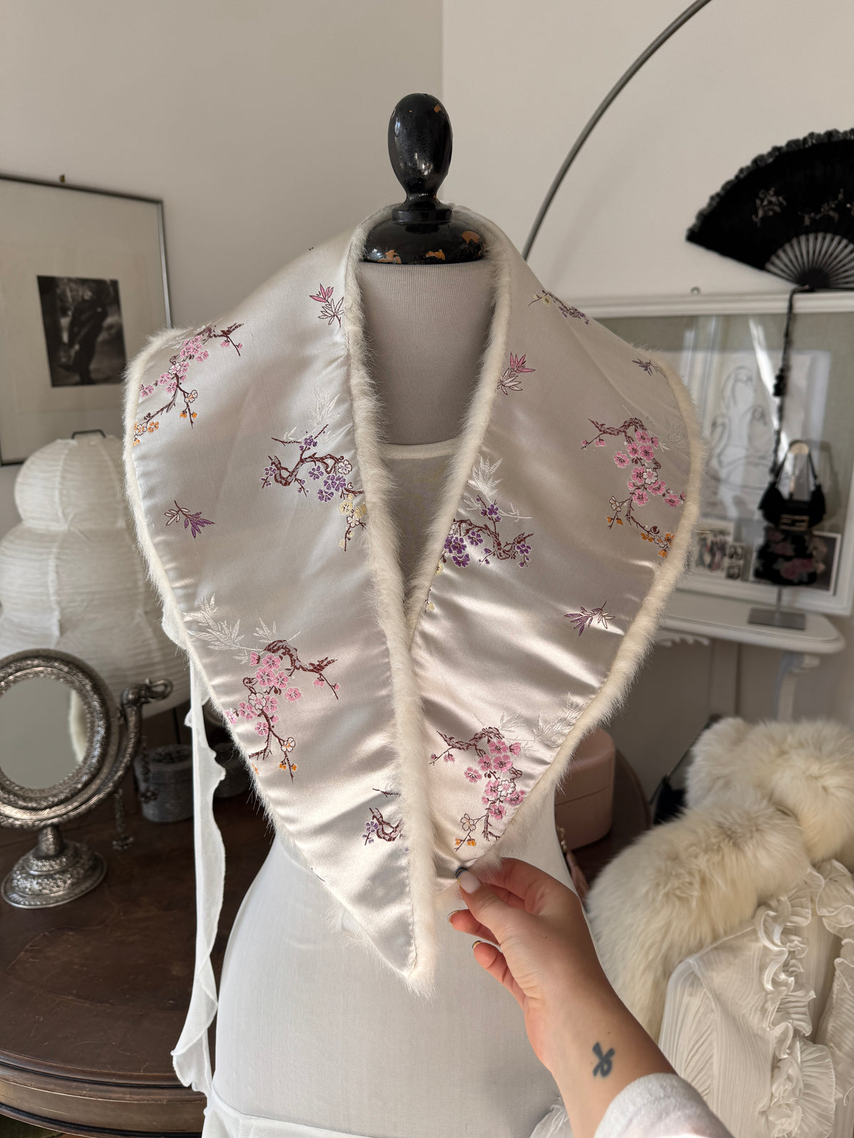 Asian Print Faux Fur Collar