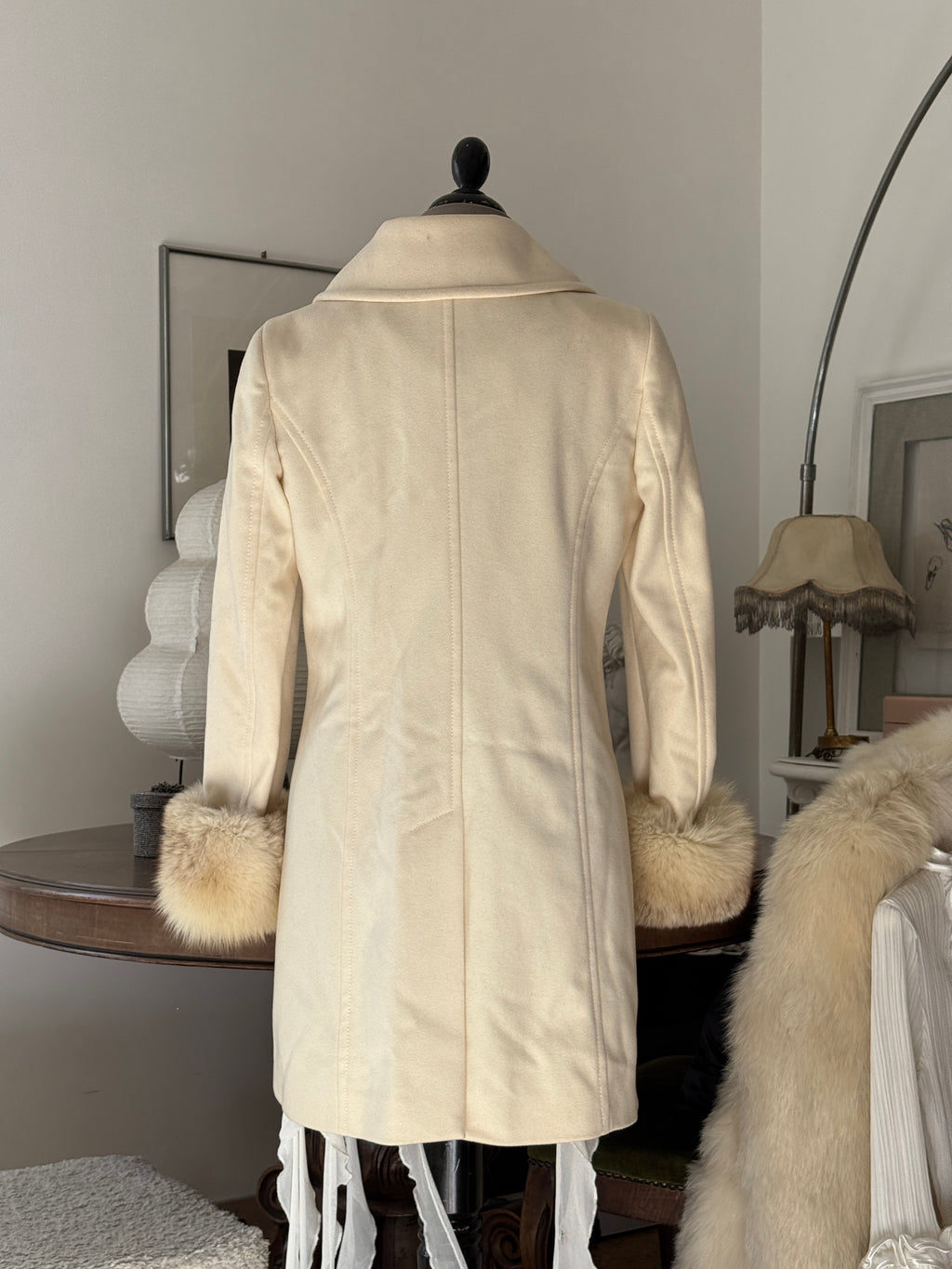 Creme 70´s Wool Coat with Detachable Fur Cuffs