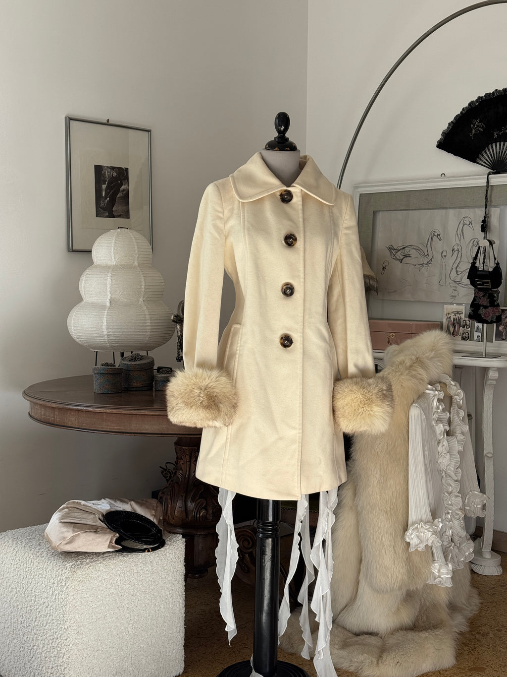 Creme 70´s Wool Coat with Detachable Fur Cuffs