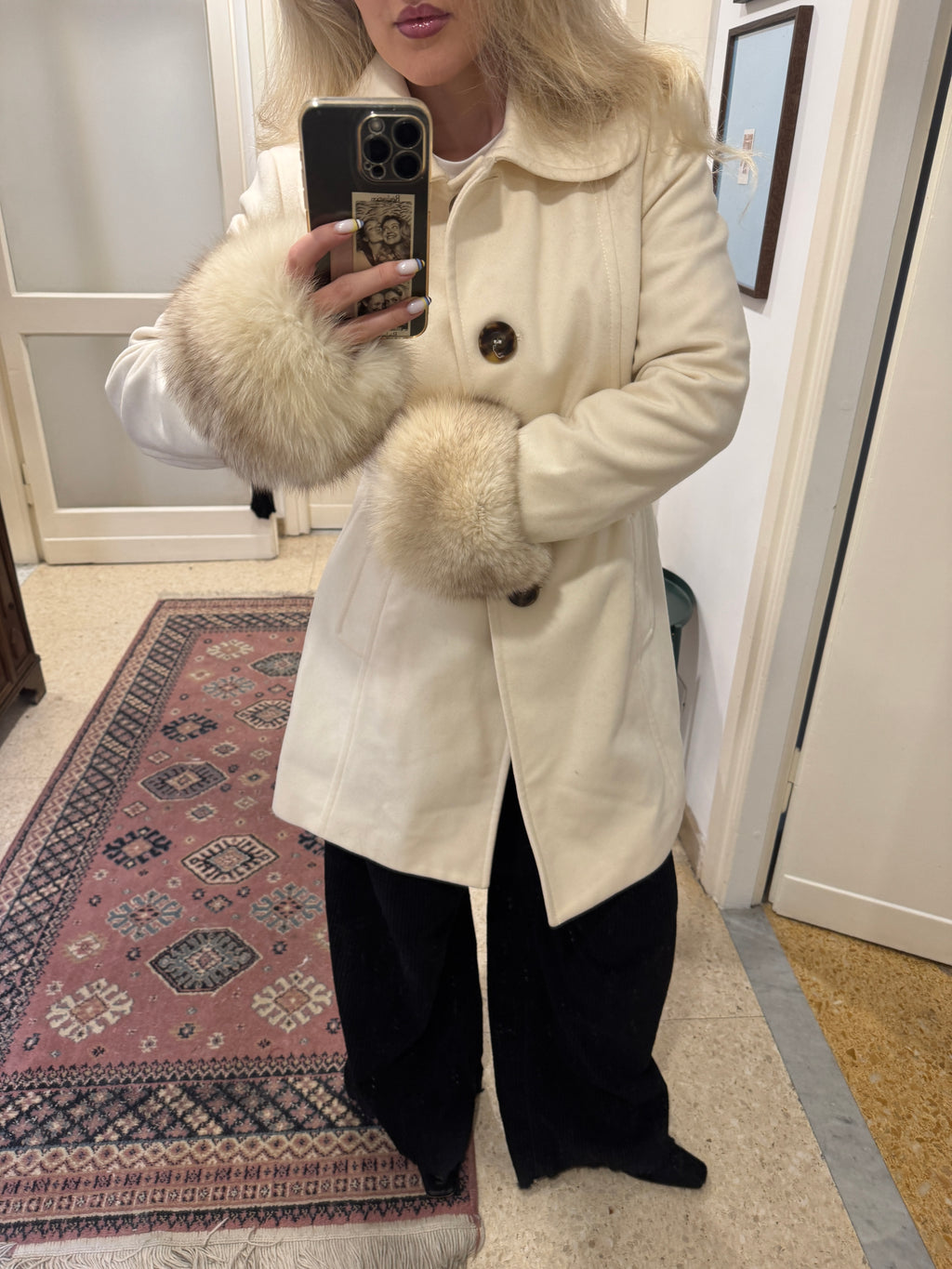 Creme 70´s Wool Coat with Detachable Fur Cuffs