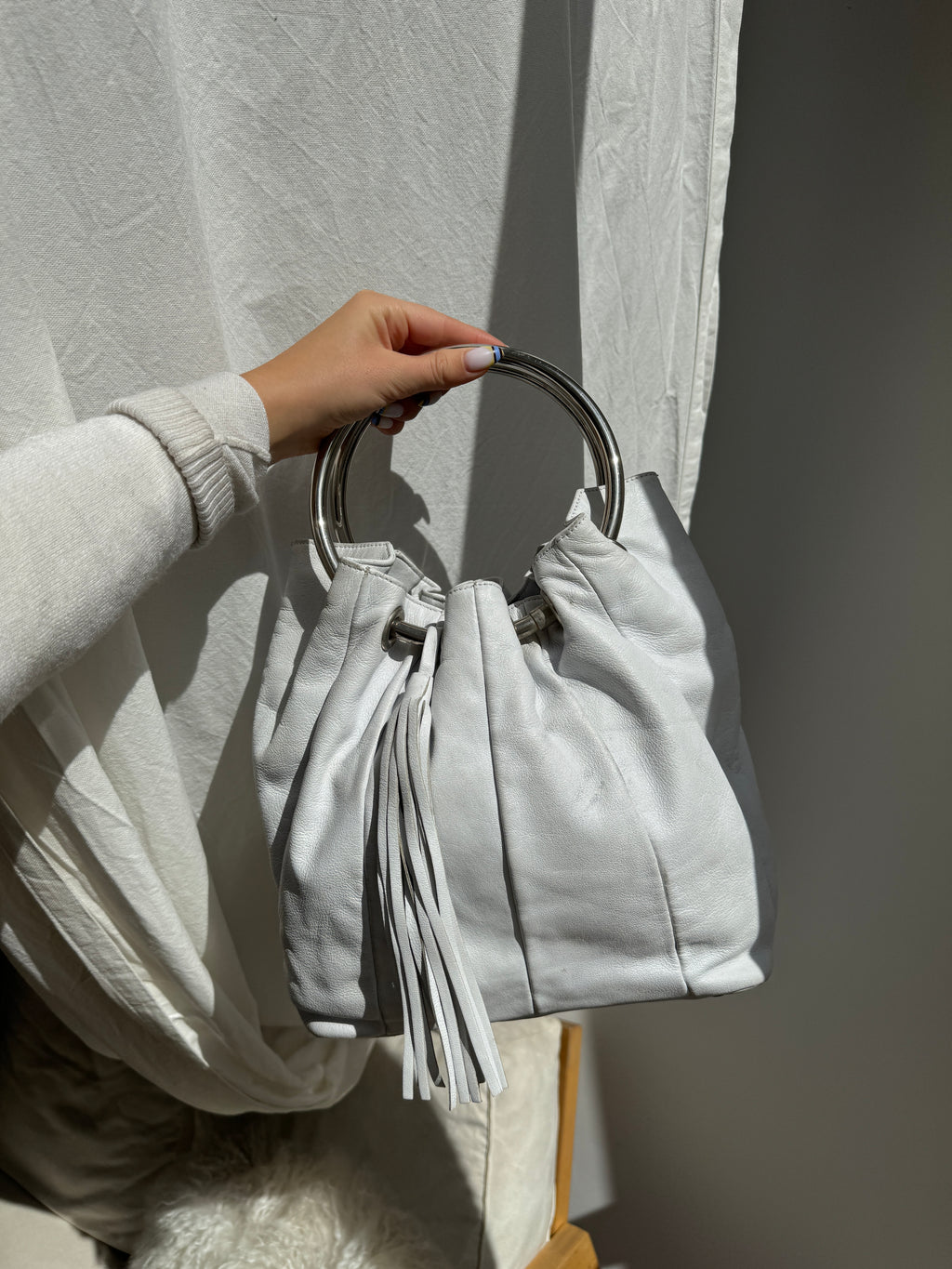 White Leather Shoulder Bag with Tassle and Metallic Handle