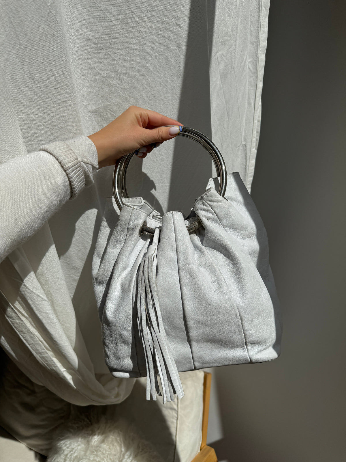 White Leather Shoulder Bag with Tassle and Metallic Handle